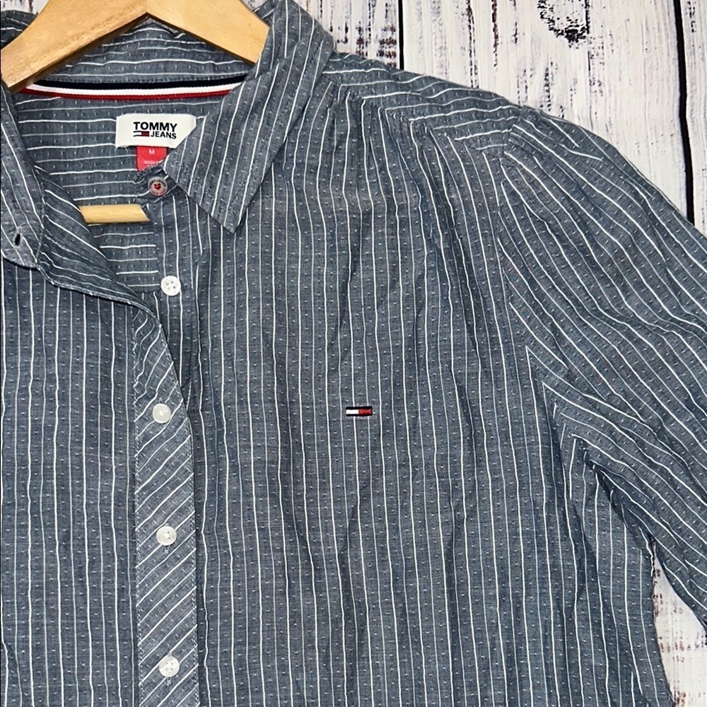 Tommy Hilfiger Blue Striped Button Down Shirt Sz. M - Picture 6 of 7